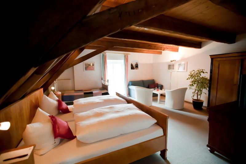 Altstadthotel Bad Griesbach Bad Griesbach im Rottal Zimmer foto